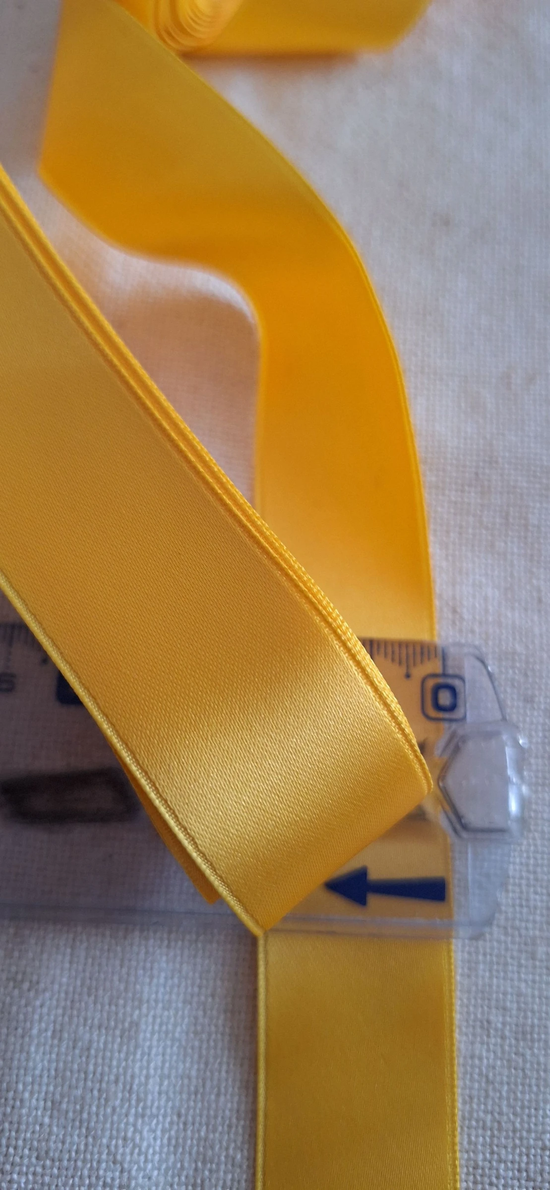 5 metros de fita de cetim 25 mm amarelo botão de ouro – photo 2